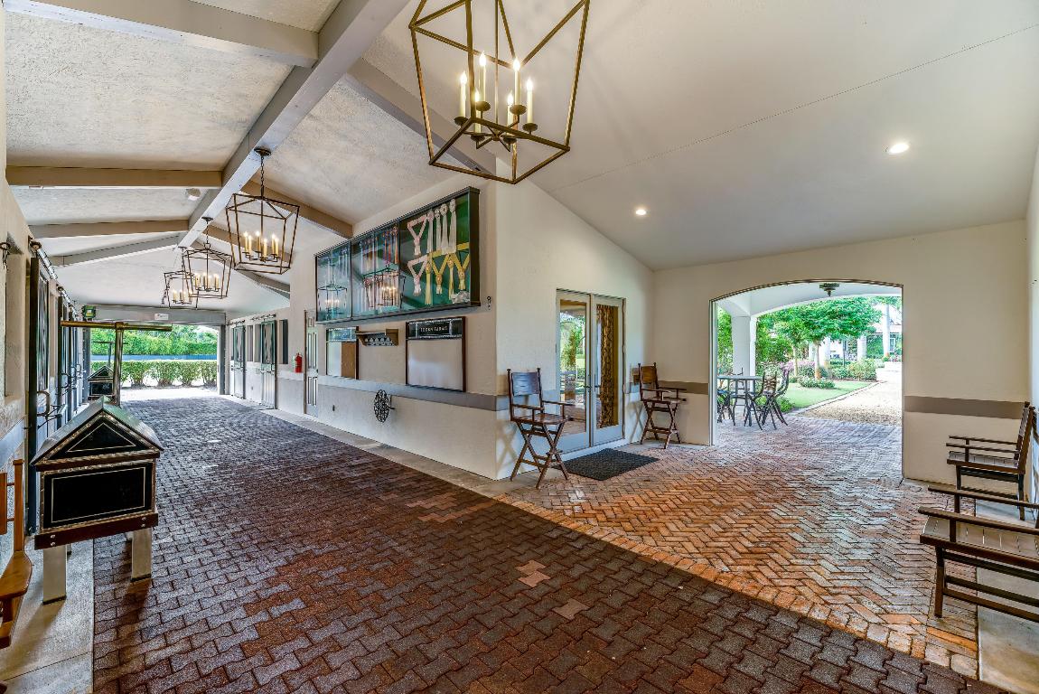 SADDLE TRAIL PARK OF WELLINGTON - Residential