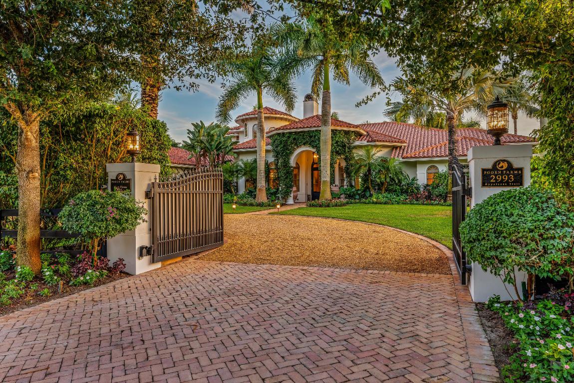 SADDLE TRAIL PARK OF WELLINGTON - Residential