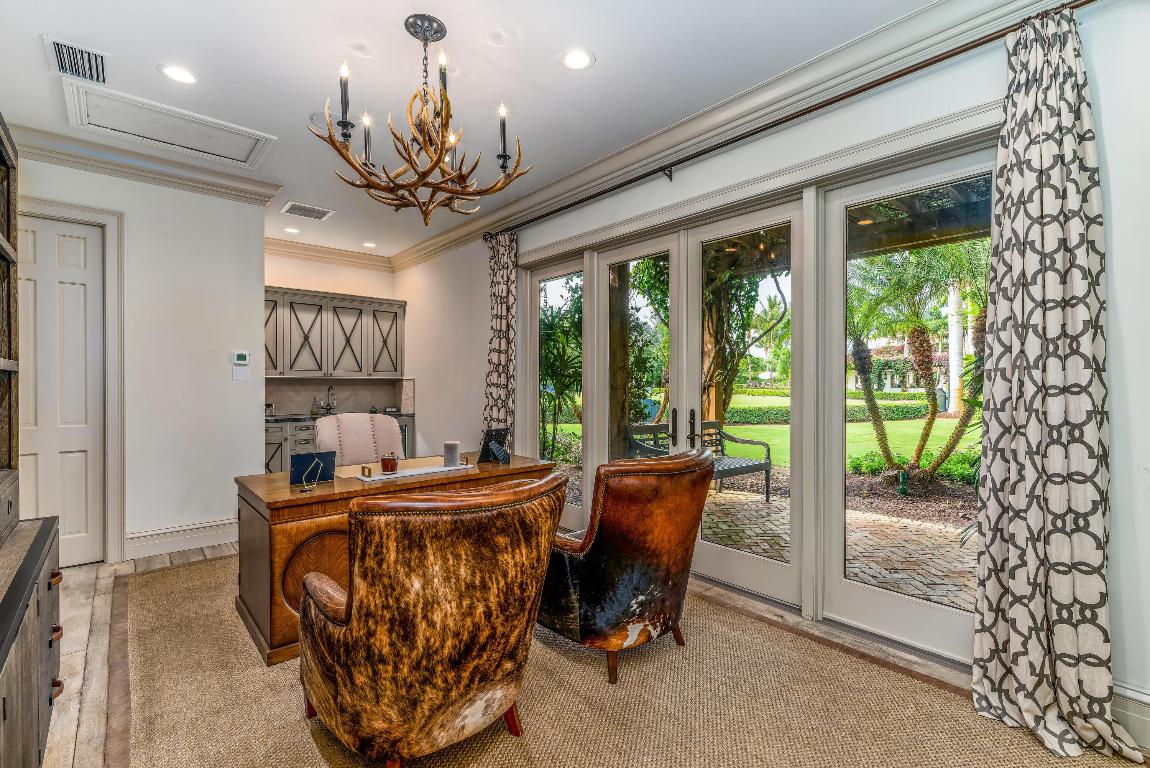 SADDLE TRAIL PARK OF WELLINGTON - Residential