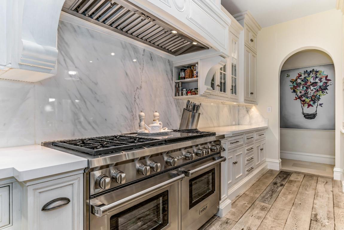 SADDLE TRAIL PARK OF WELLINGTON - Residential