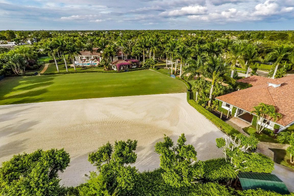 SADDLE TRAIL PARK OF WELLINGTON - Residential