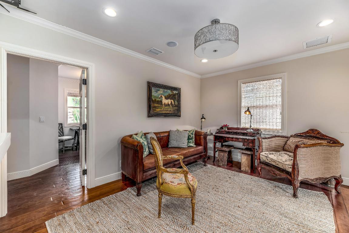 SADDLE TRAIL PARK OF WELLINGTON - Residential