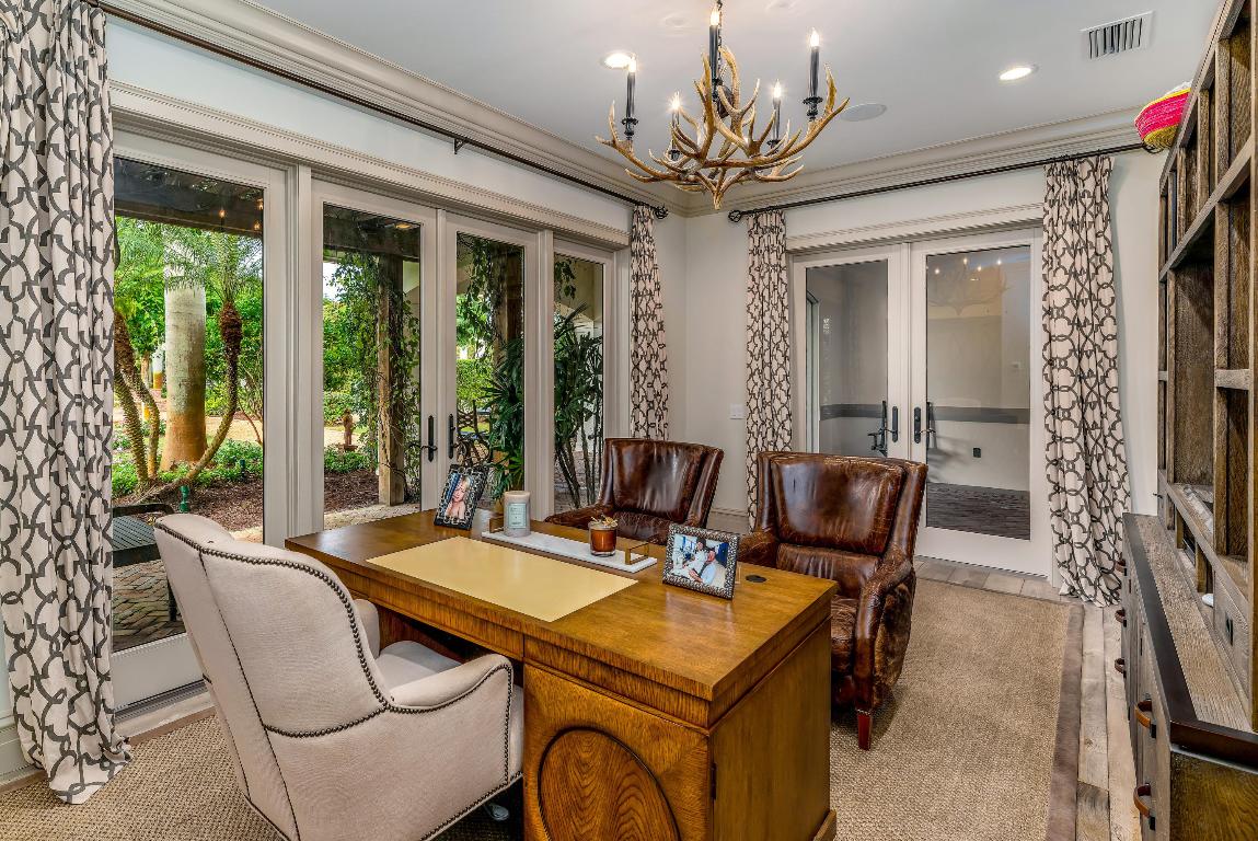 SADDLE TRAIL PARK OF WELLINGTON - Residential