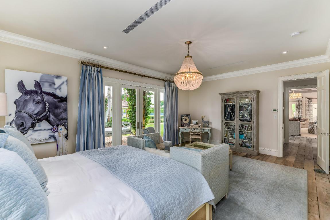 SADDLE TRAIL PARK OF WELLINGTON - Residential