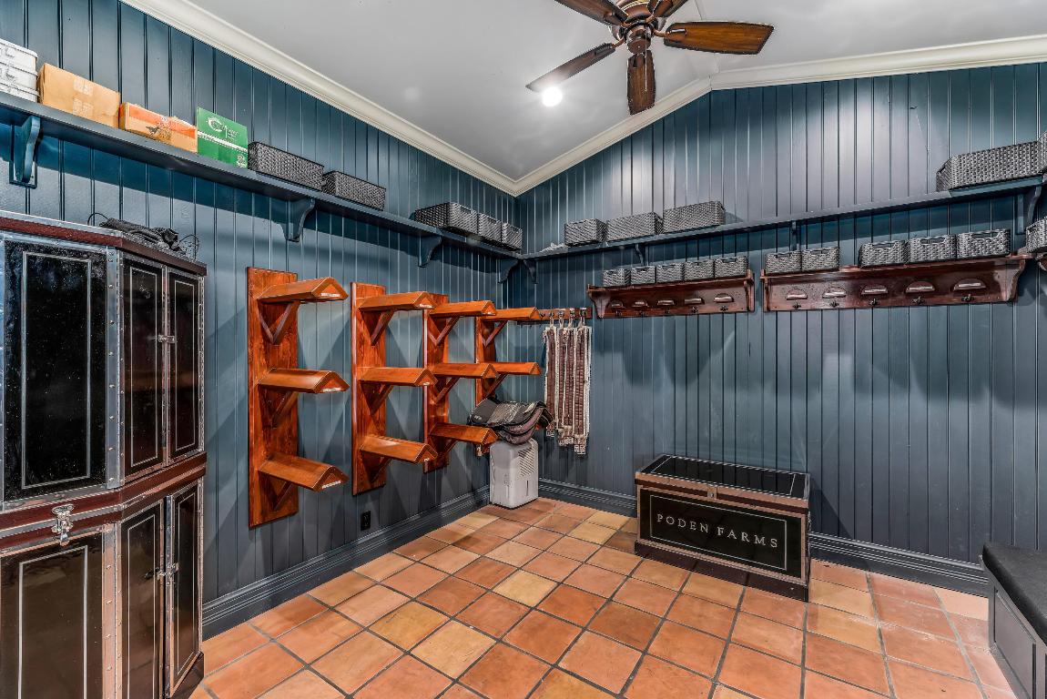 SADDLE TRAIL PARK OF WELLINGTON - Residential