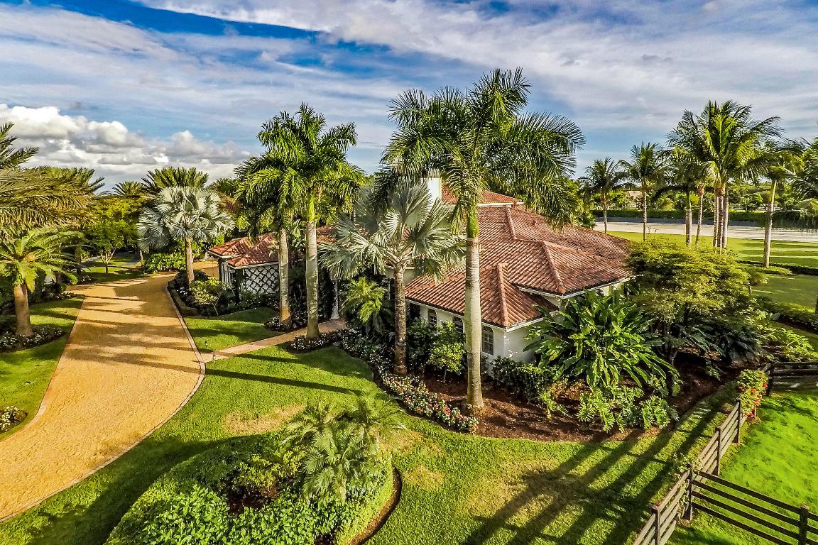 SADDLE TRAIL PARK OF WELLINGTON - Residential