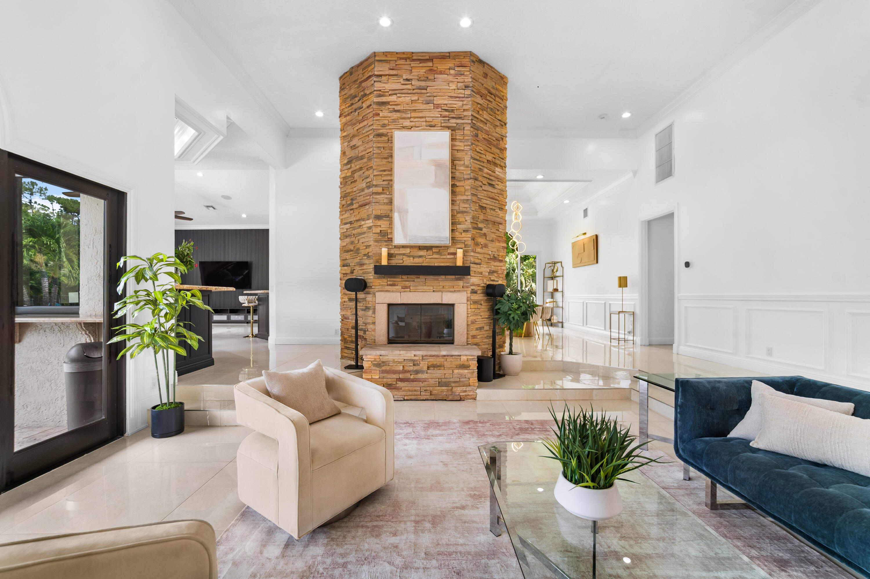 7520 NW 50th Court