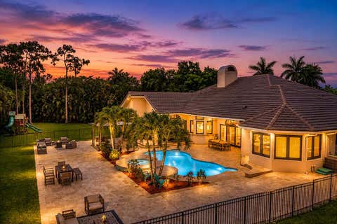 Tiny photo for 7520 NW 50th Court, Coral Springs, FL 33067 (MLS # B26036109)