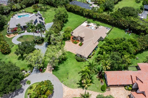 Tiny photo for 7520 NW 50th Court, Coral Springs, FL 33067 (MLS # B26036109)