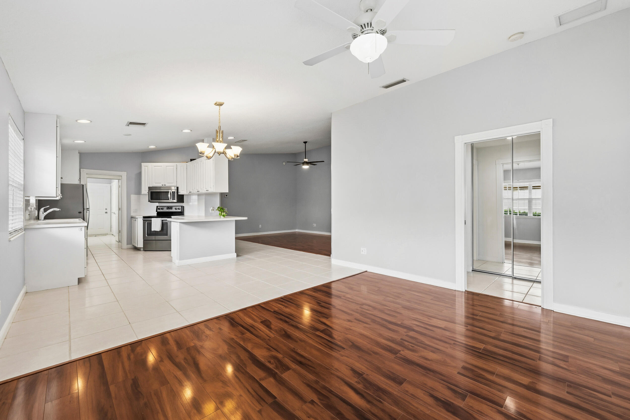 TRADITION PLAT NO  5 - Residential