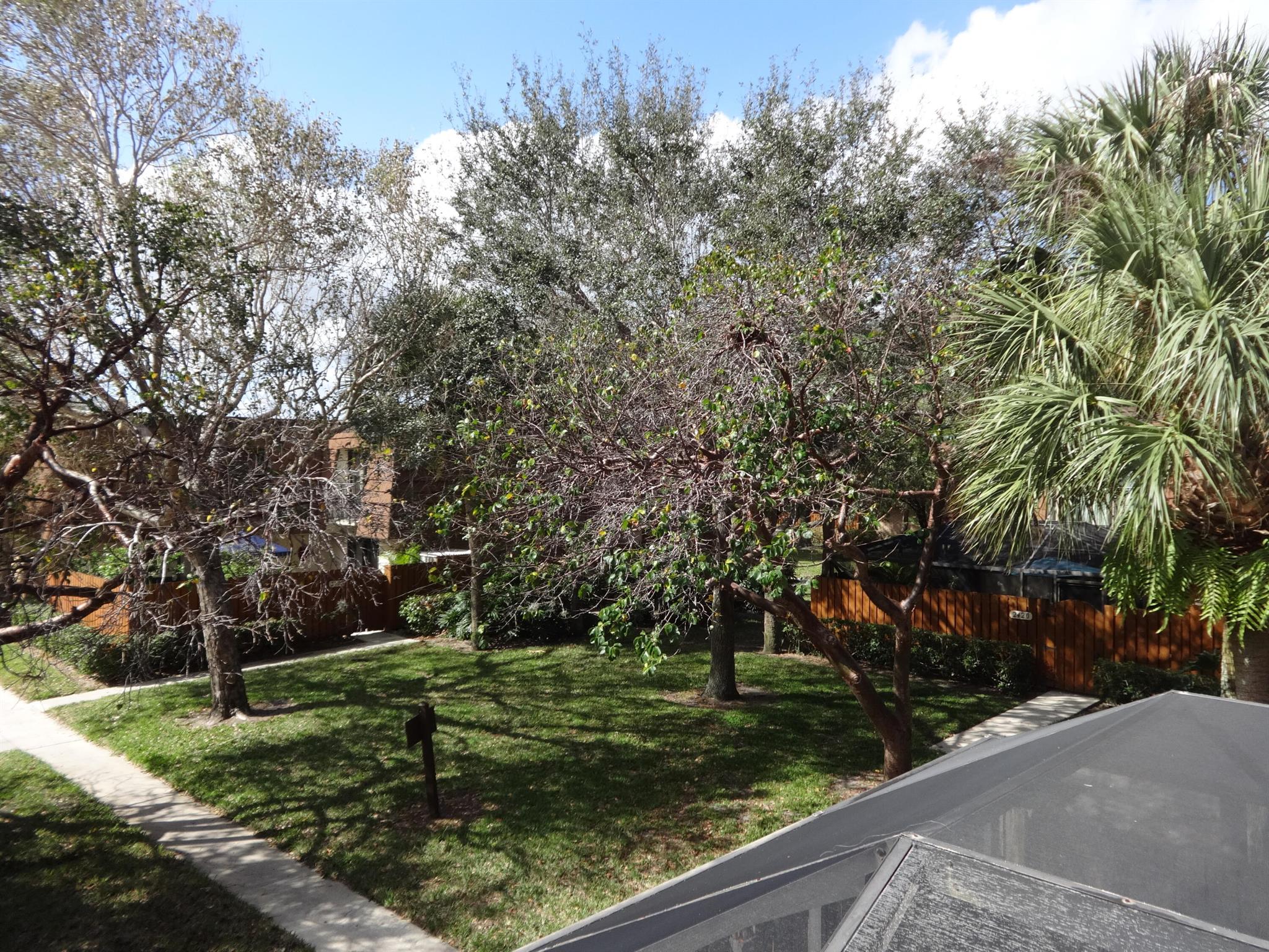 RIVER - Residential Lease