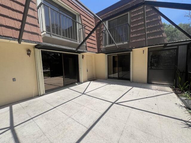 RIVER - Residential Lease