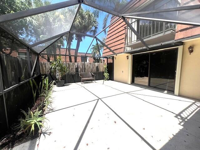 RIVER - Residential Lease