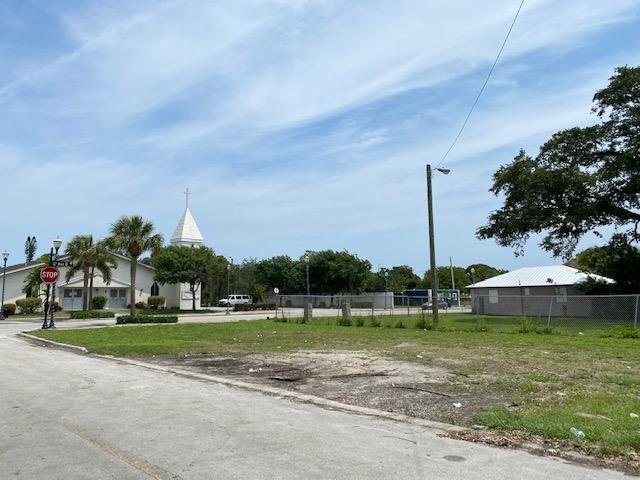 LINCOLN PARK NO 2 - Residential