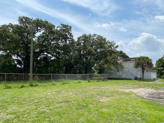 LINCOLN PARK NO 2 - Residential