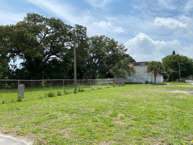 LINCOLN PARK NO 2 - Residential