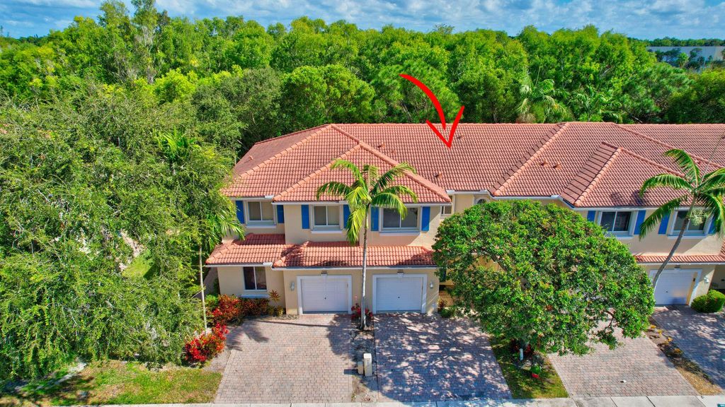 Photo of 3084 N Evergreen Circle, Boynton Beach, FL 33426 (MLS # R10932968)