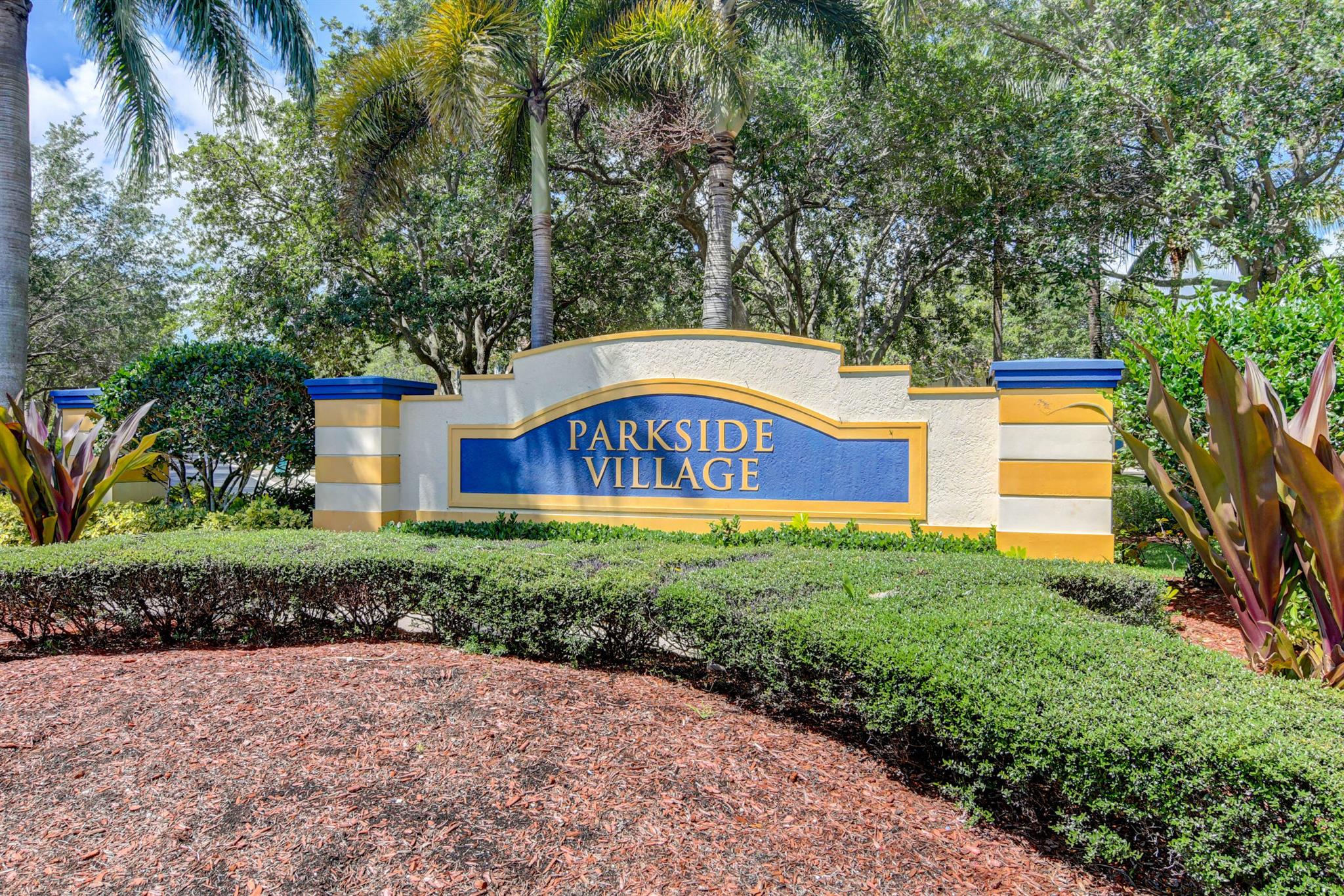 QUANTUM PARK TOWNHOMES - Residential