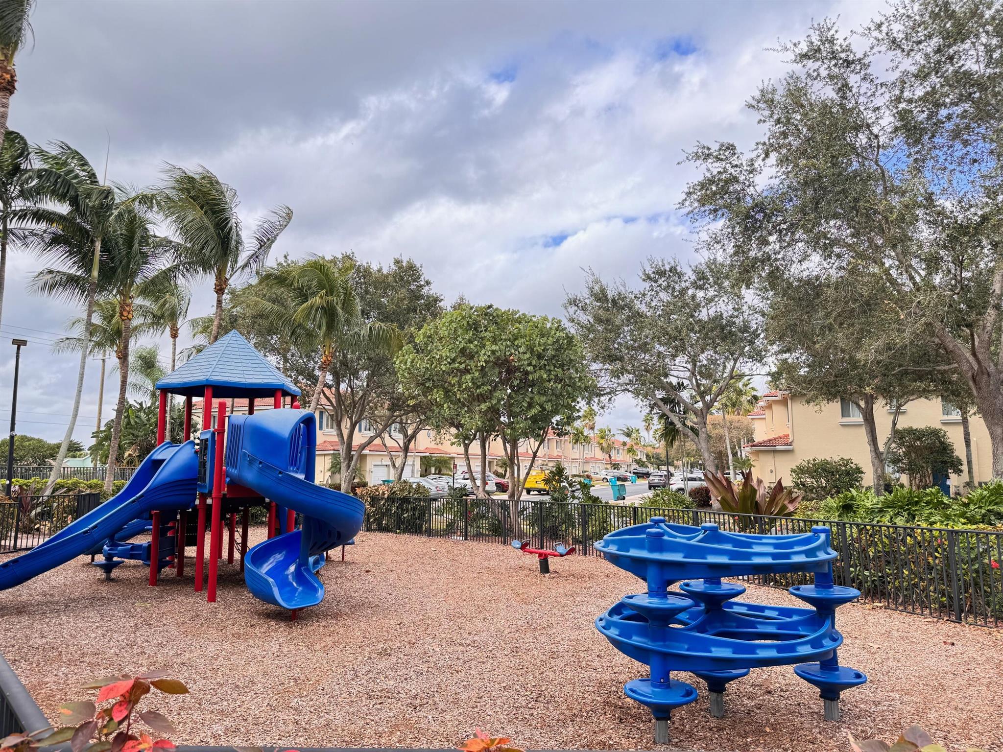 QUANTUM PARK TOWNHOMES - Residential