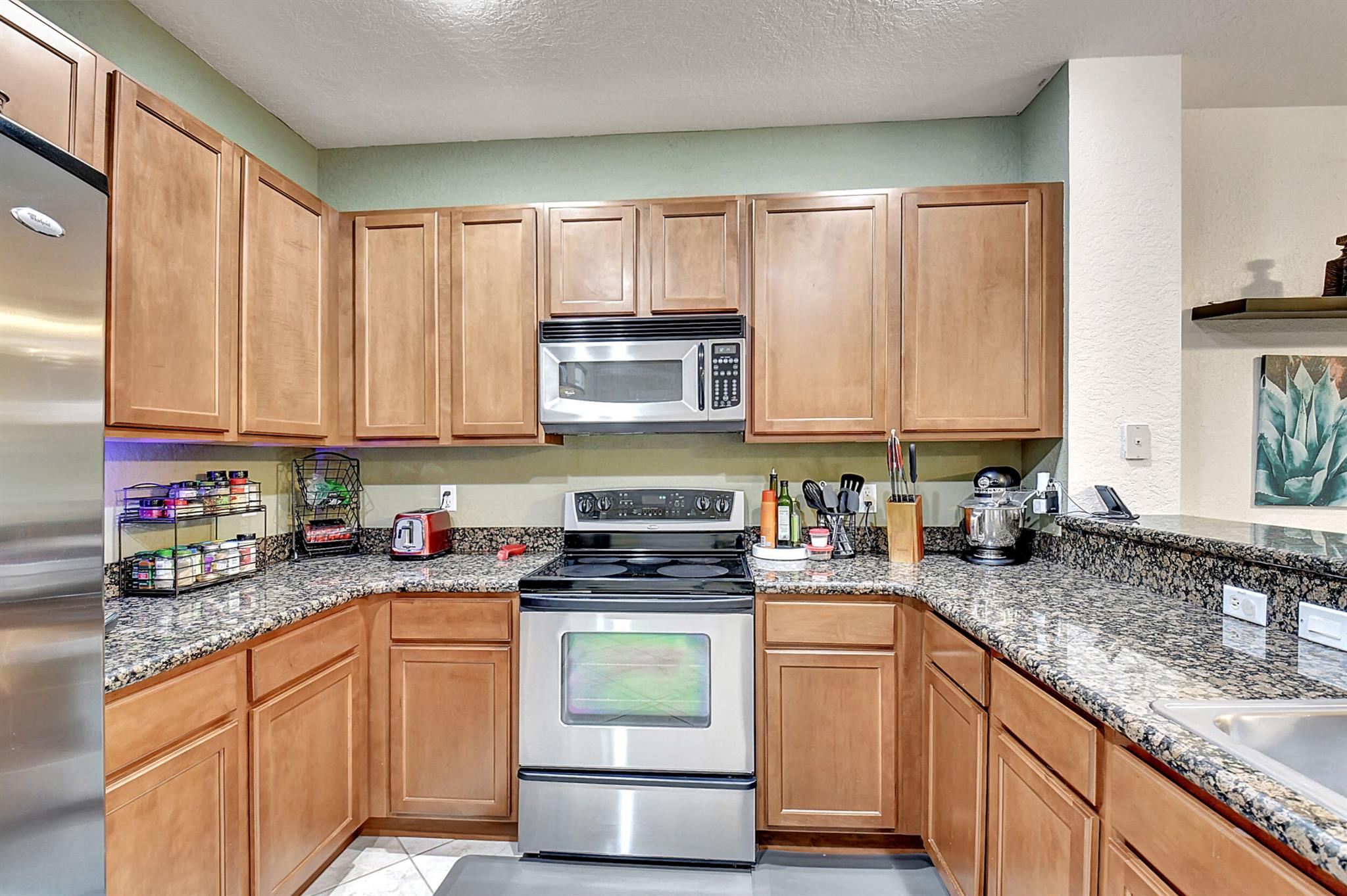 QUANTUM PARK TOWNHOMES - Residential