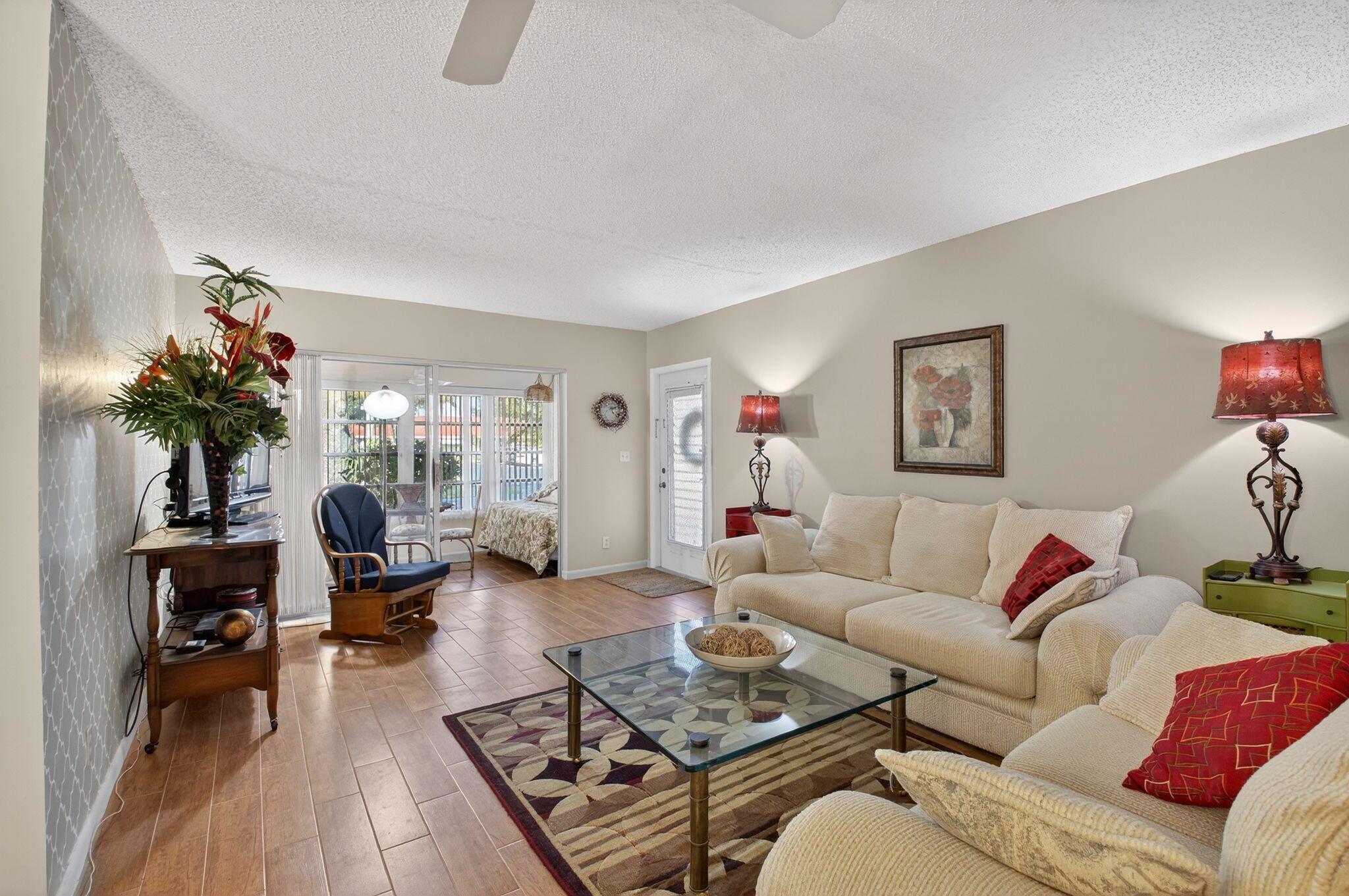 HIGH POINT OF DELRAY SEC - Residential