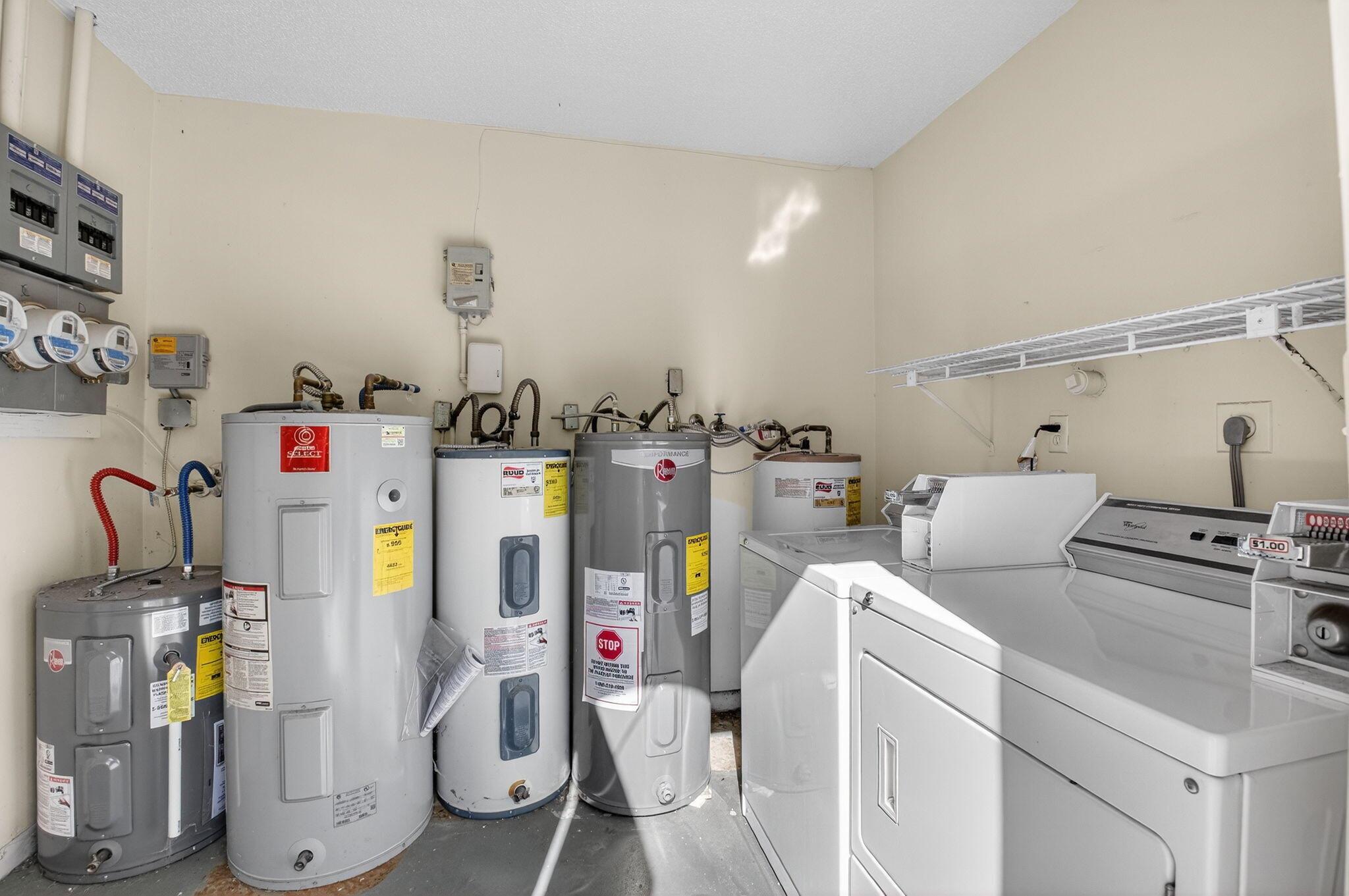 HIGH POINT OF DELRAY SEC - Residential