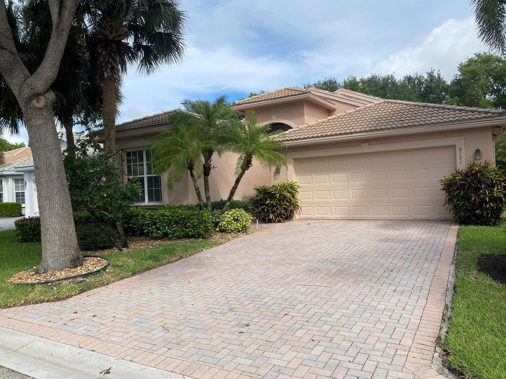 Photo of 8191 Playa Del Sur Boulevard, Lake Worth, FL 33467 (MLS # R11104582)