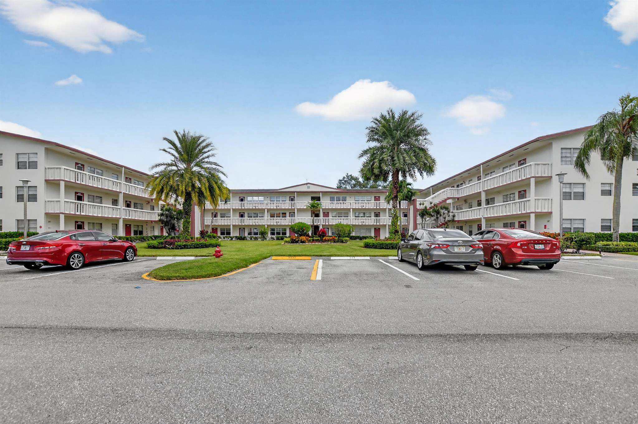 View photos, virtual tours, details...