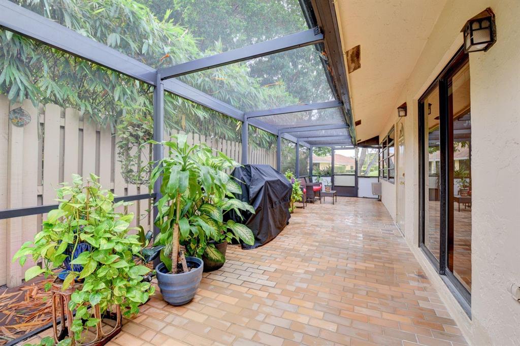 RAINBERRY BAY SEC 4 - Residential