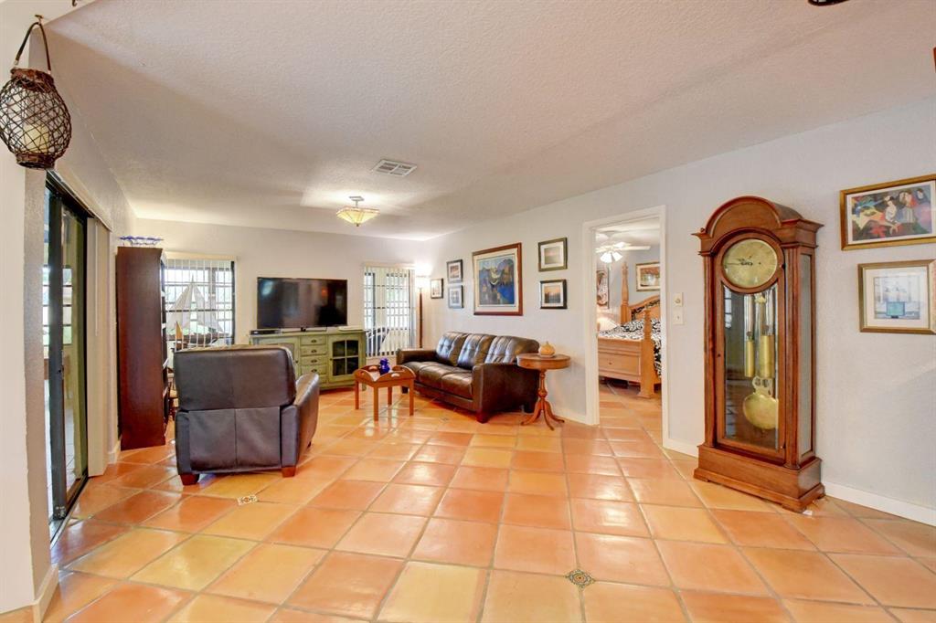 RAINBERRY BAY SEC 4 - Residential