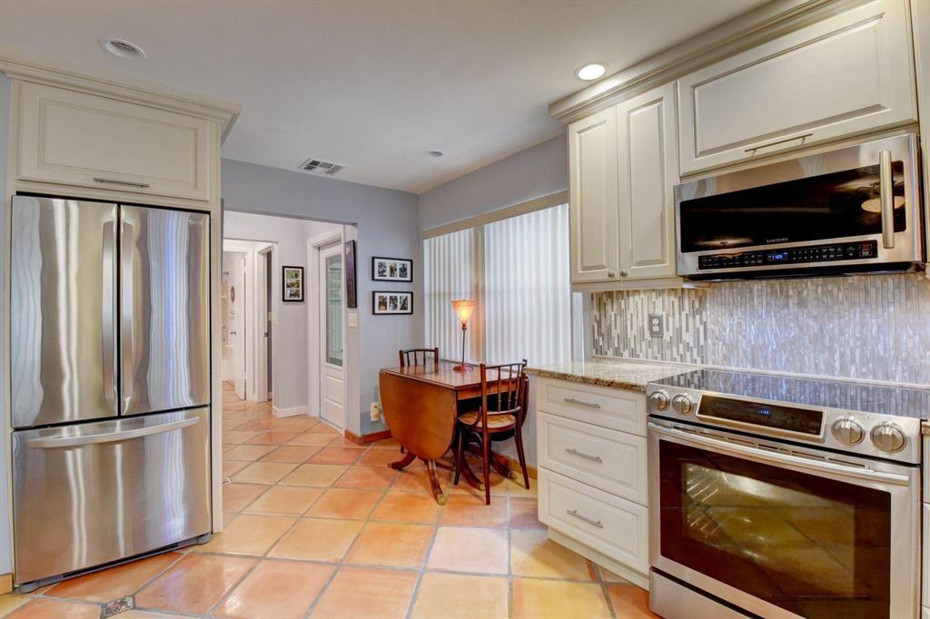 RAINBERRY BAY SEC 4 - Residential