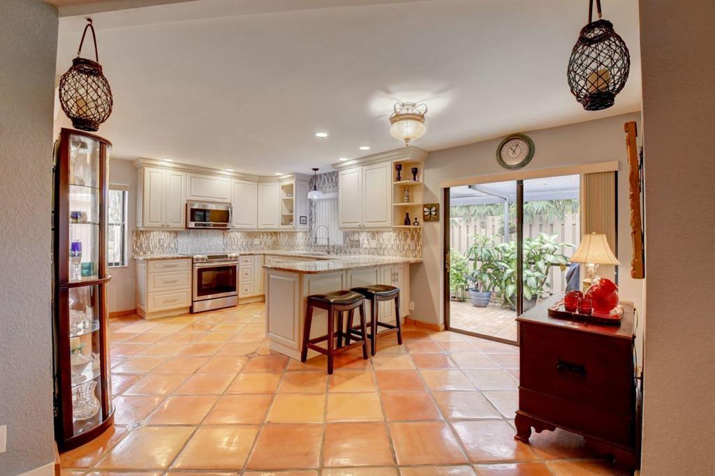 RAINBERRY BAY SEC 4 - Residential