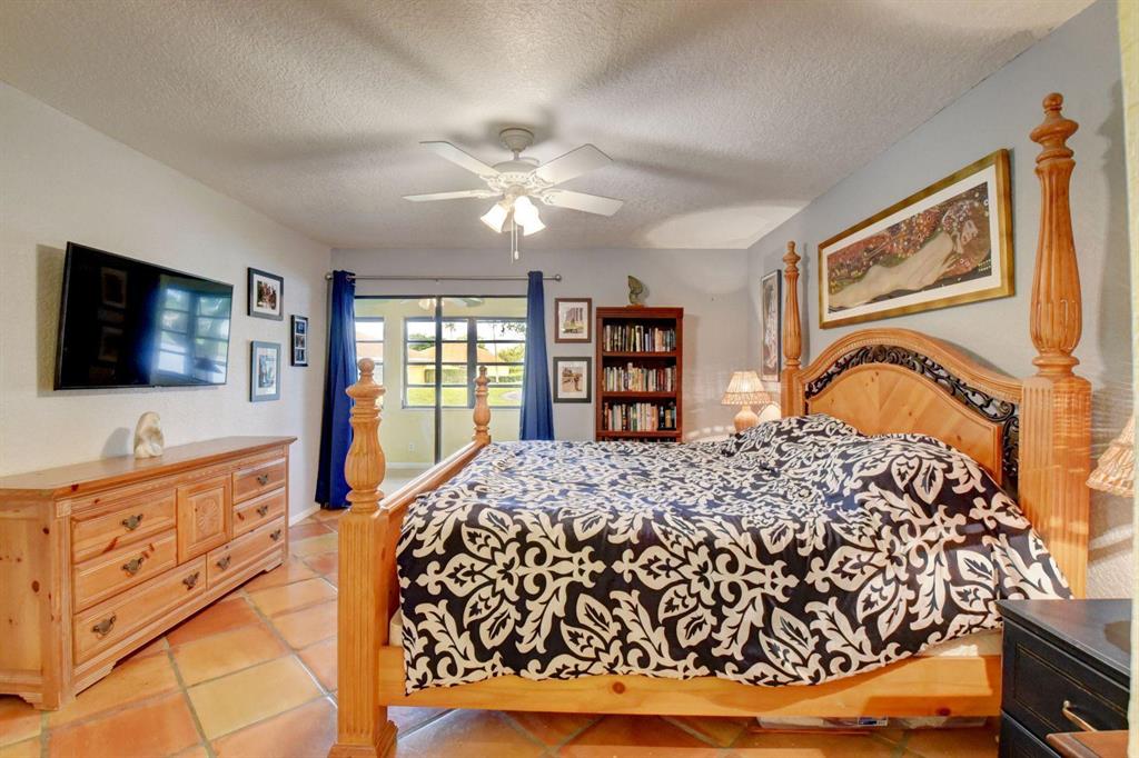 RAINBERRY BAY SEC 4 - Residential