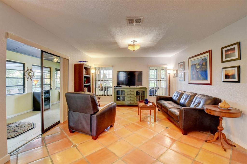 RAINBERRY BAY SEC 4 - Residential