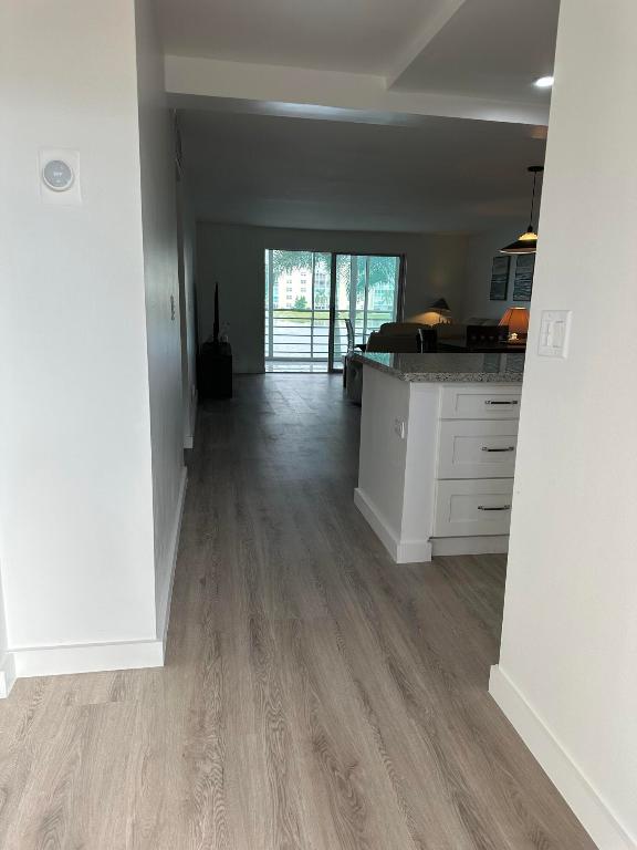 MEADOWBROOK LAKES VIEW - Residential Lease