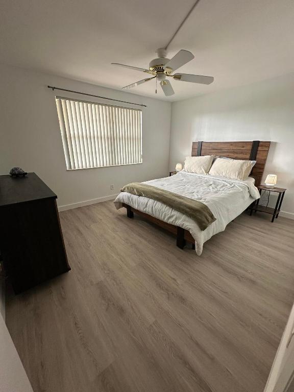 MEADOWBROOK LAKES VIEW - Residential Lease