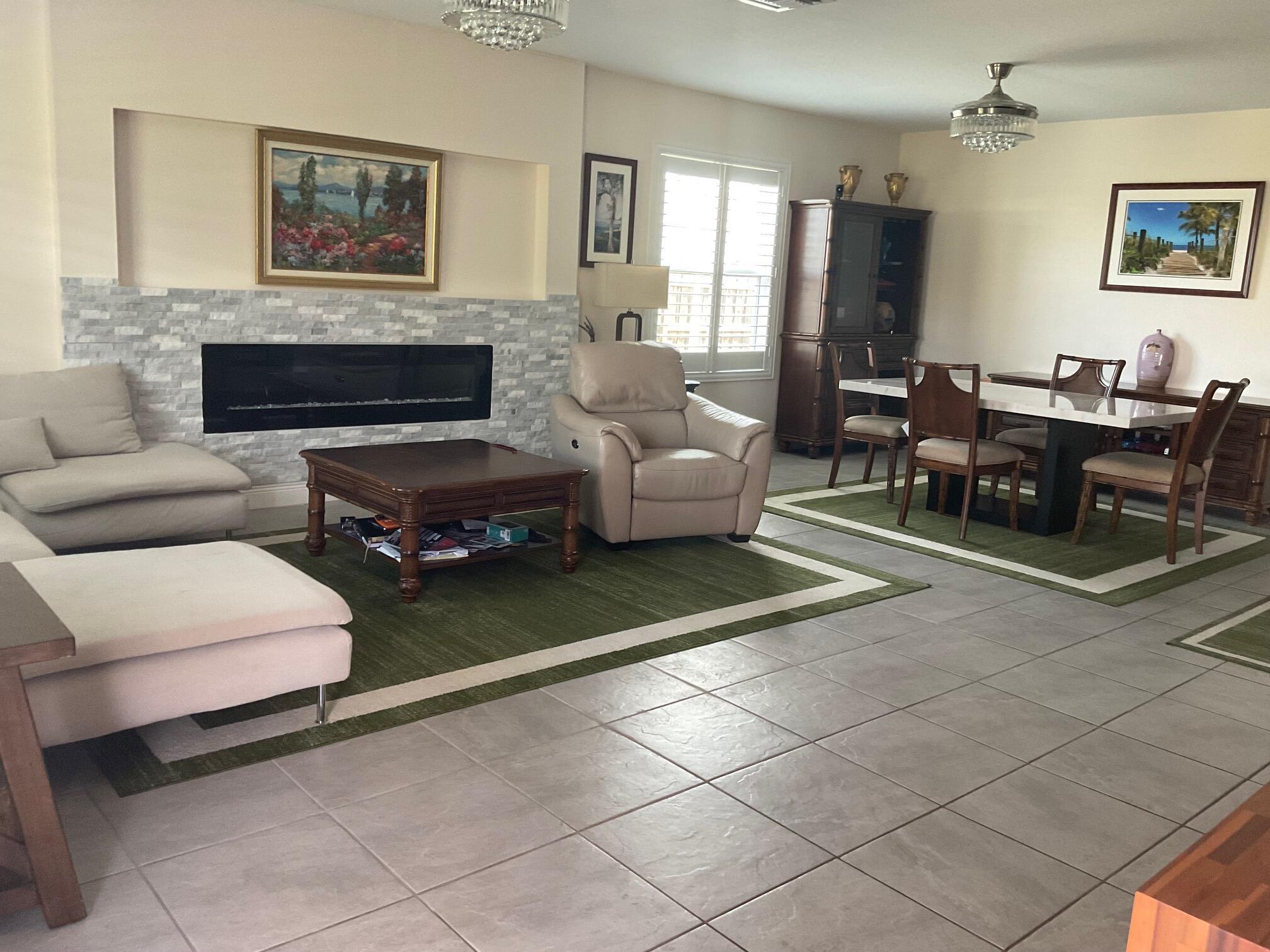 PORT ST LUCIE SECTION 21 - Residential