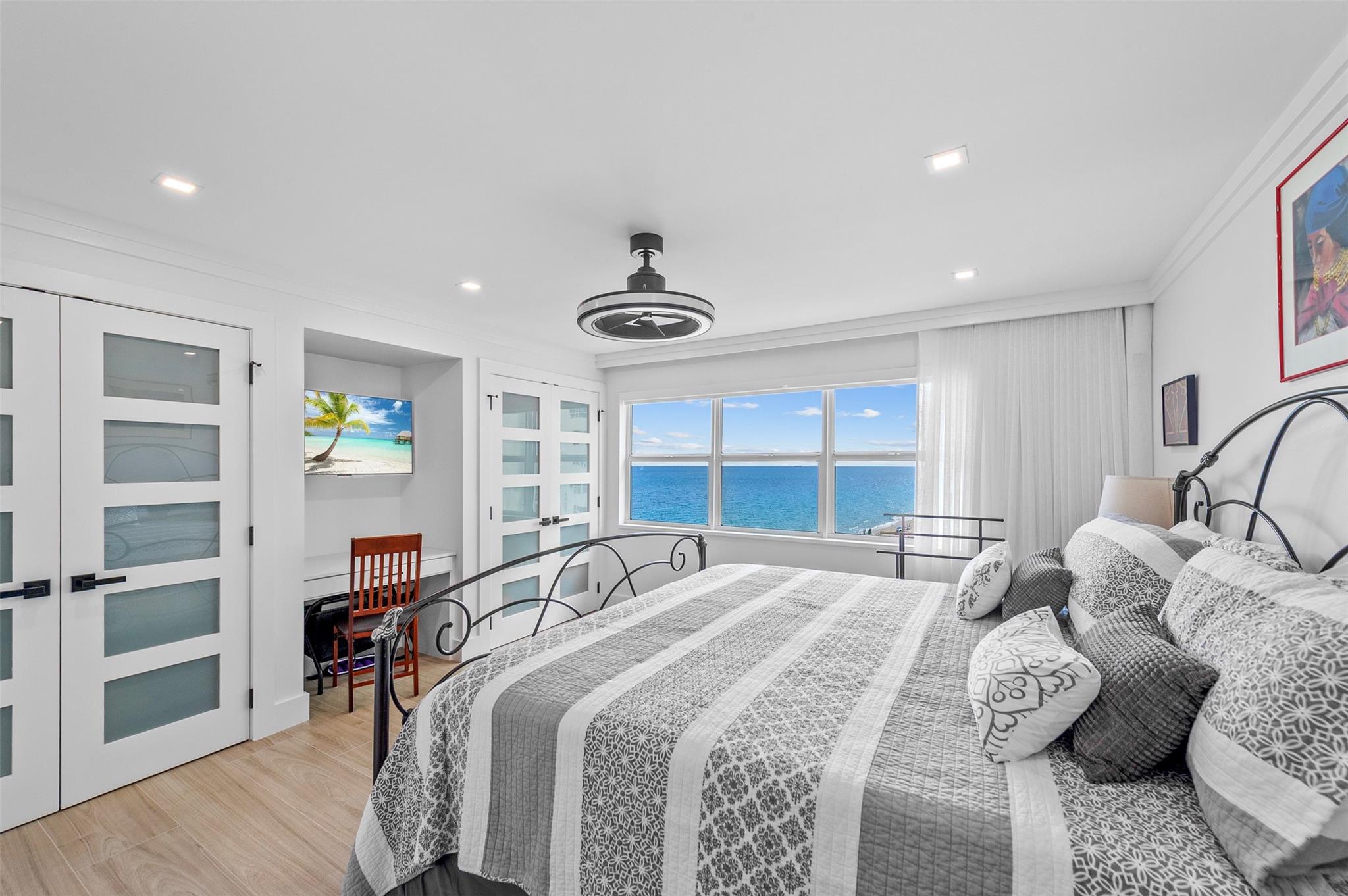 SOUTHPOINT CONDOS - Residential