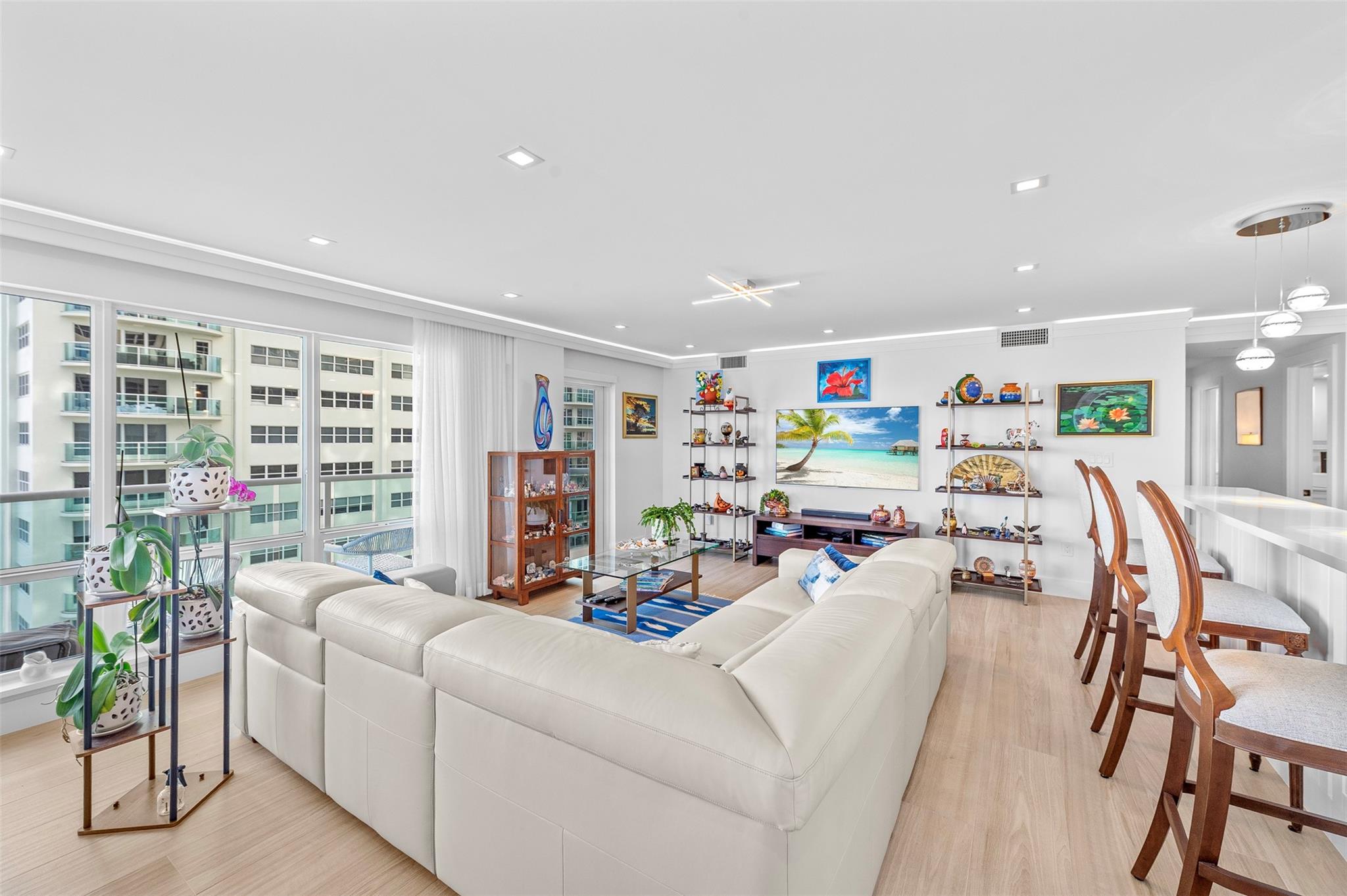 SOUTHPOINT CONDOS - Residential