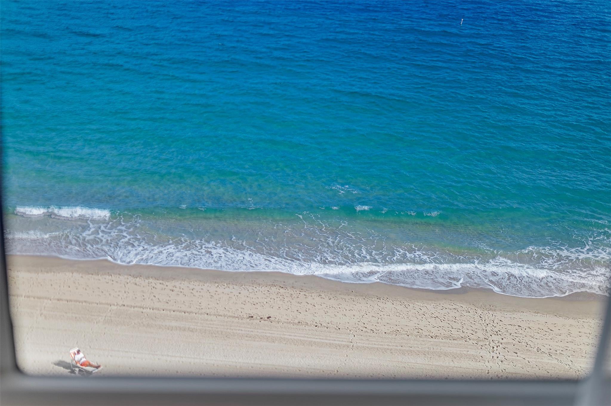 SOUTHPOINT CONDOS - Residential