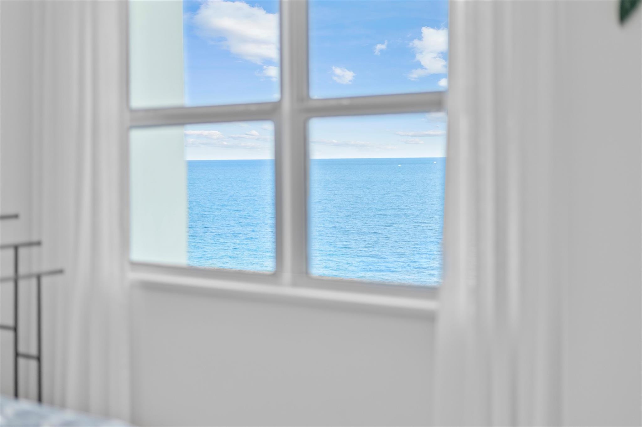 SOUTHPOINT CONDOS - Residential