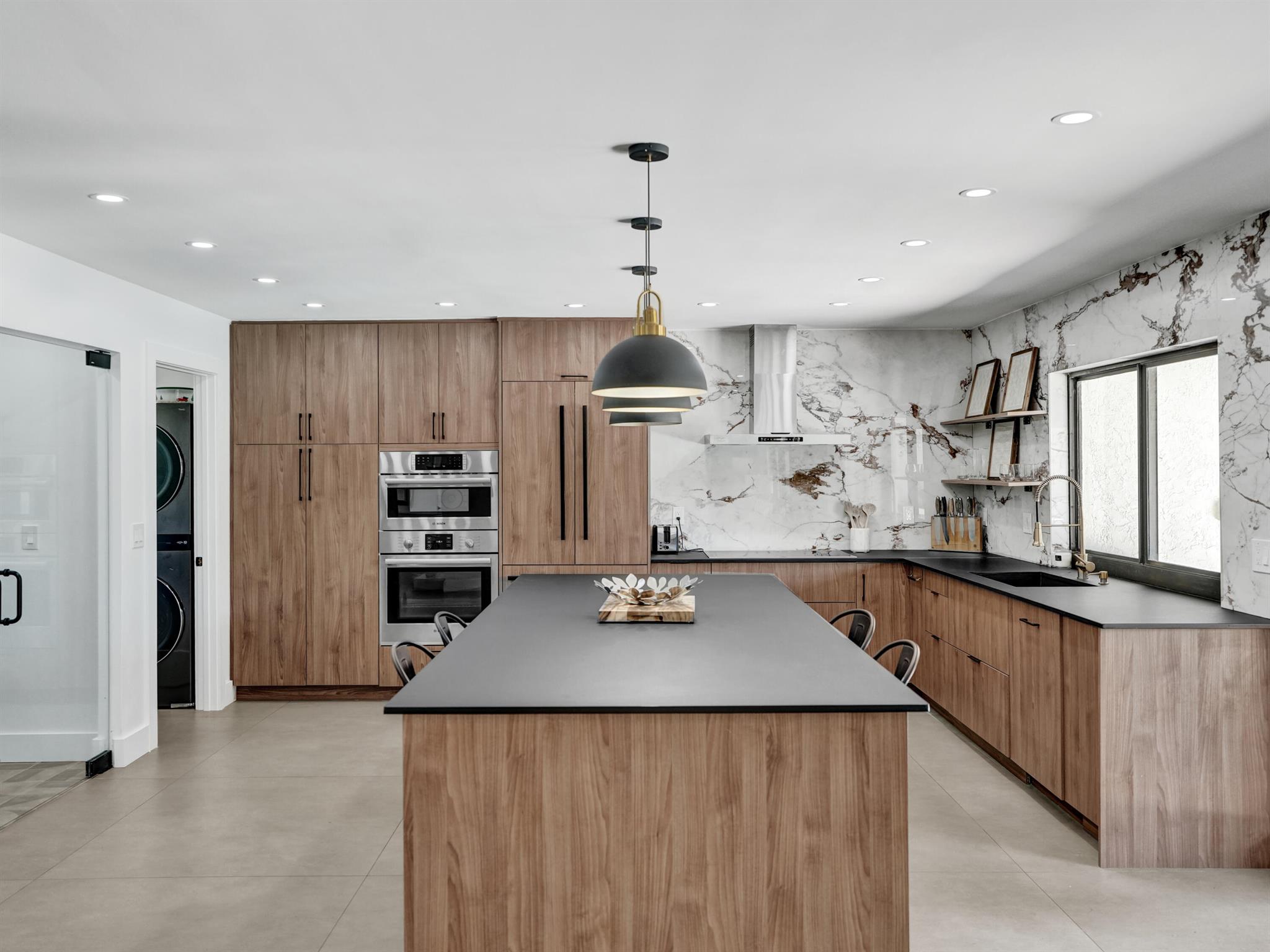 2708 NW 26th Circle