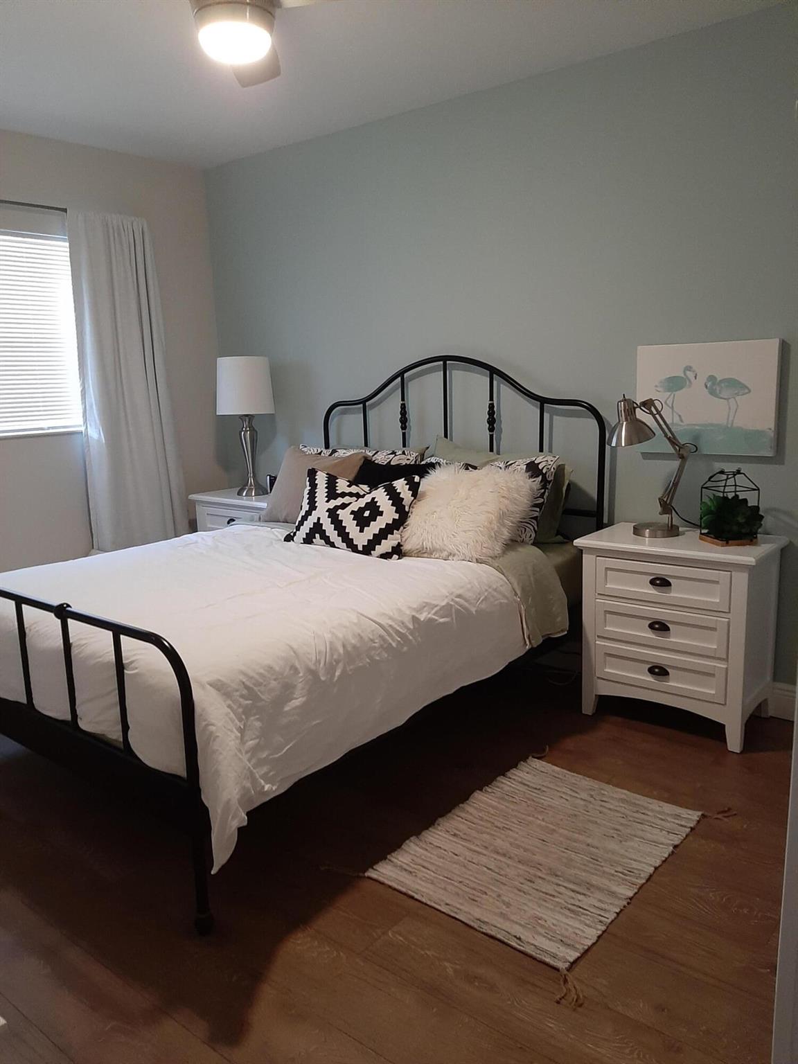 SABAL PINE CONDO - Residential Lease