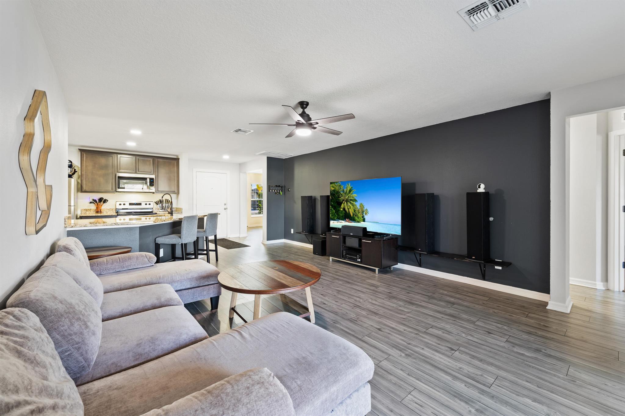 CELEBRATION POINTE - Residential