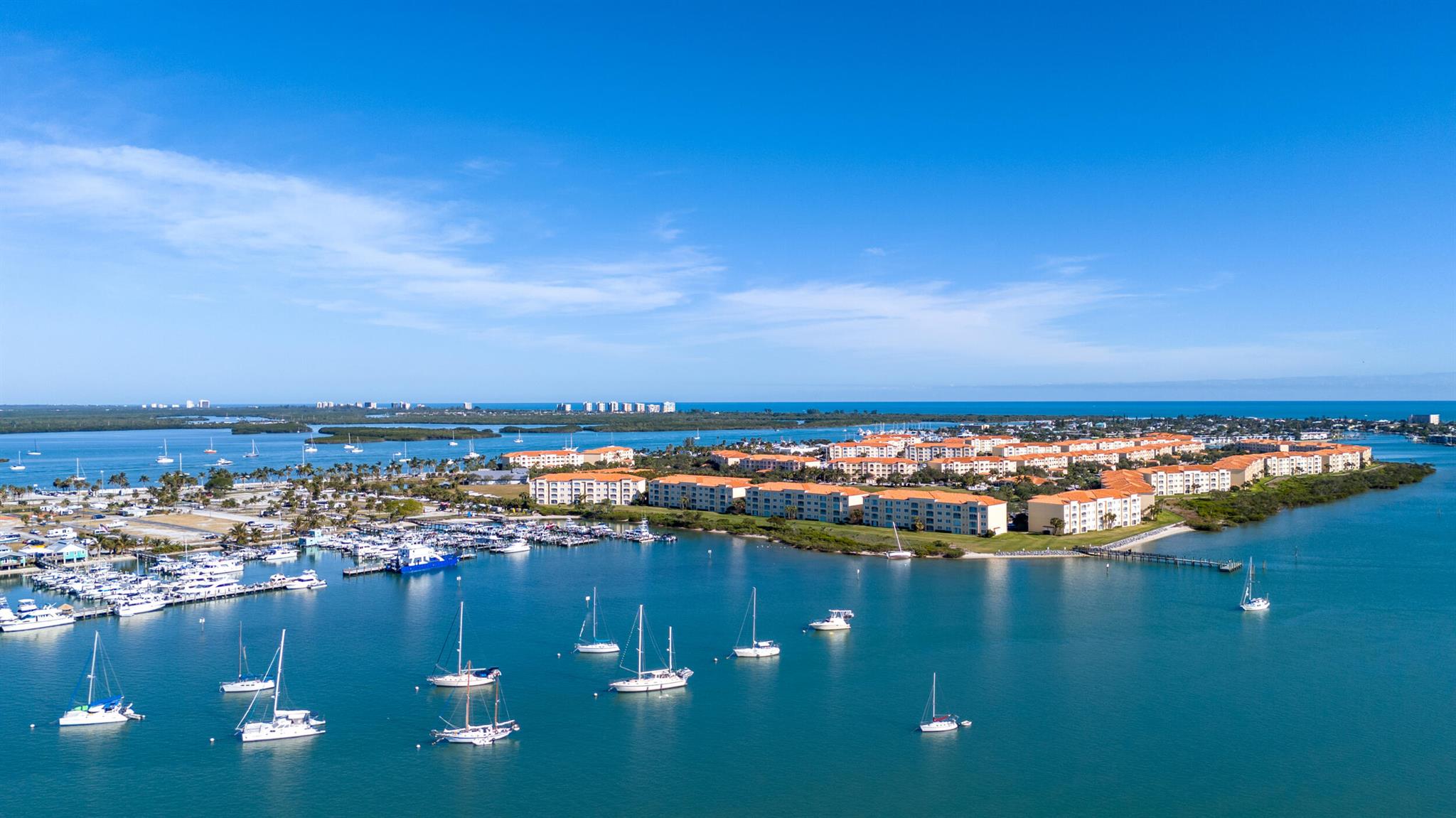 CELEBRATION POINTE - Residential