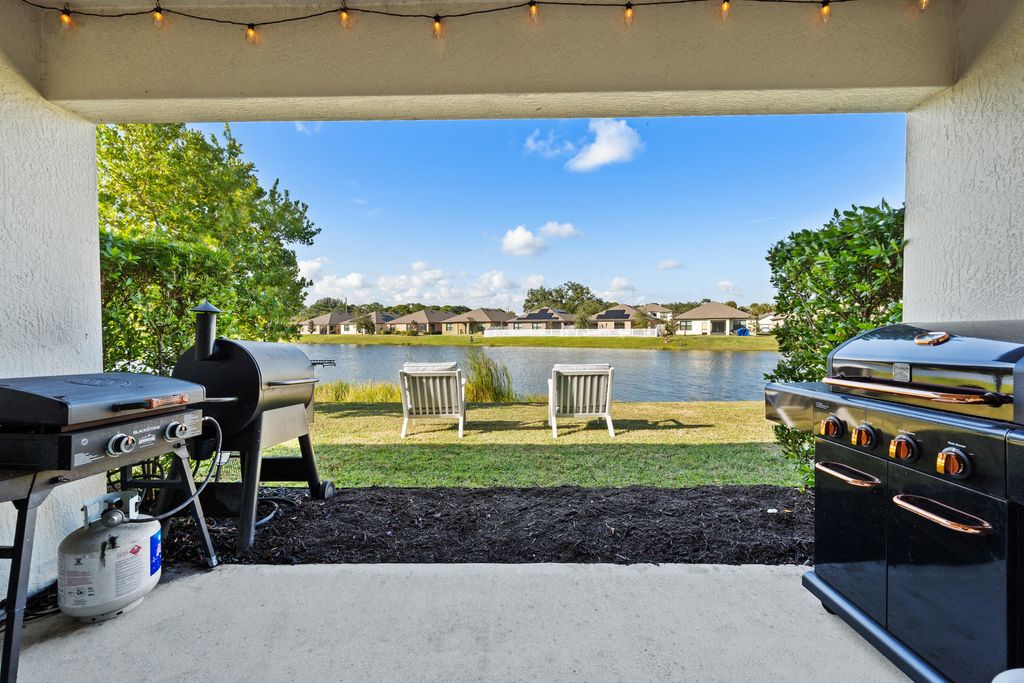 Photo of 5512 Jamboree Drive, Fort Pierce, FL 34947 (MLS # R11143602)