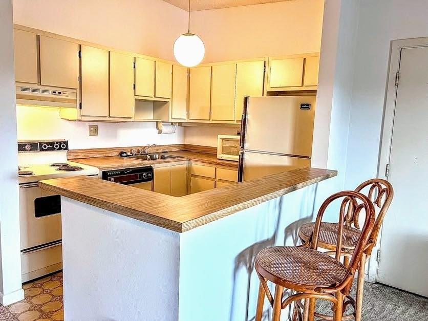 9403 W McNab Road 201