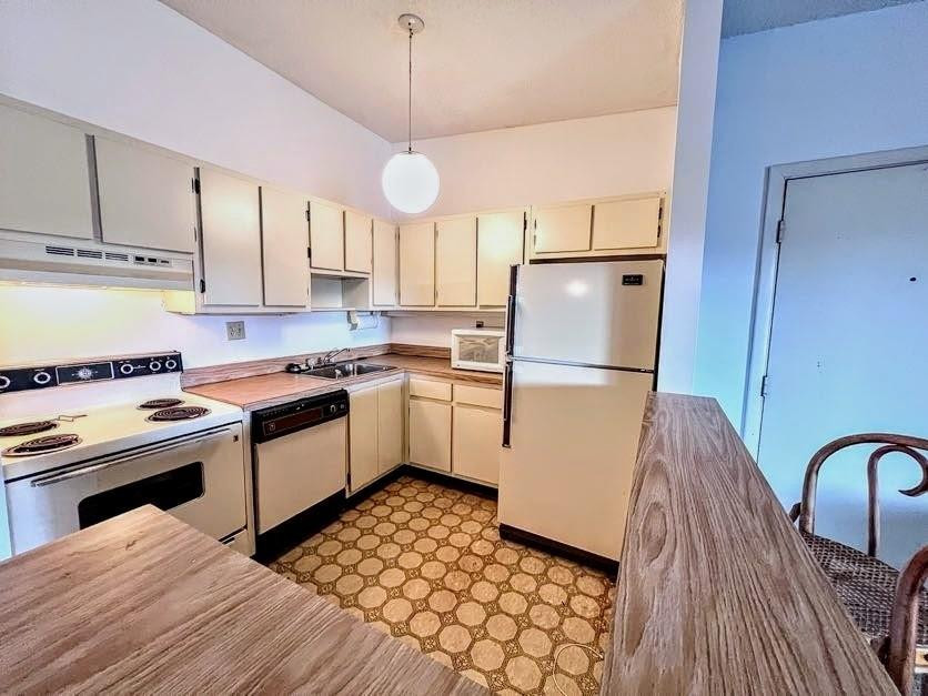 9403 W McNab Road 201