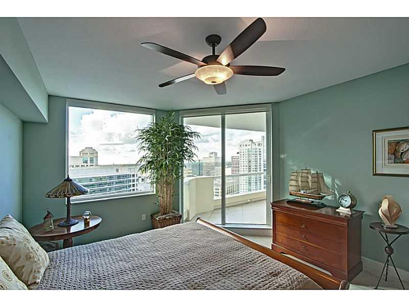 LAS OLAS GRAND - Residential