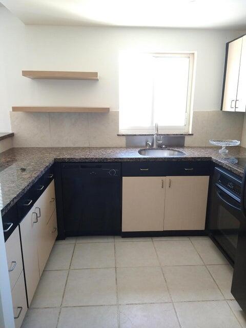 NAUTICAL TOWERS CONDO - Residential Lease